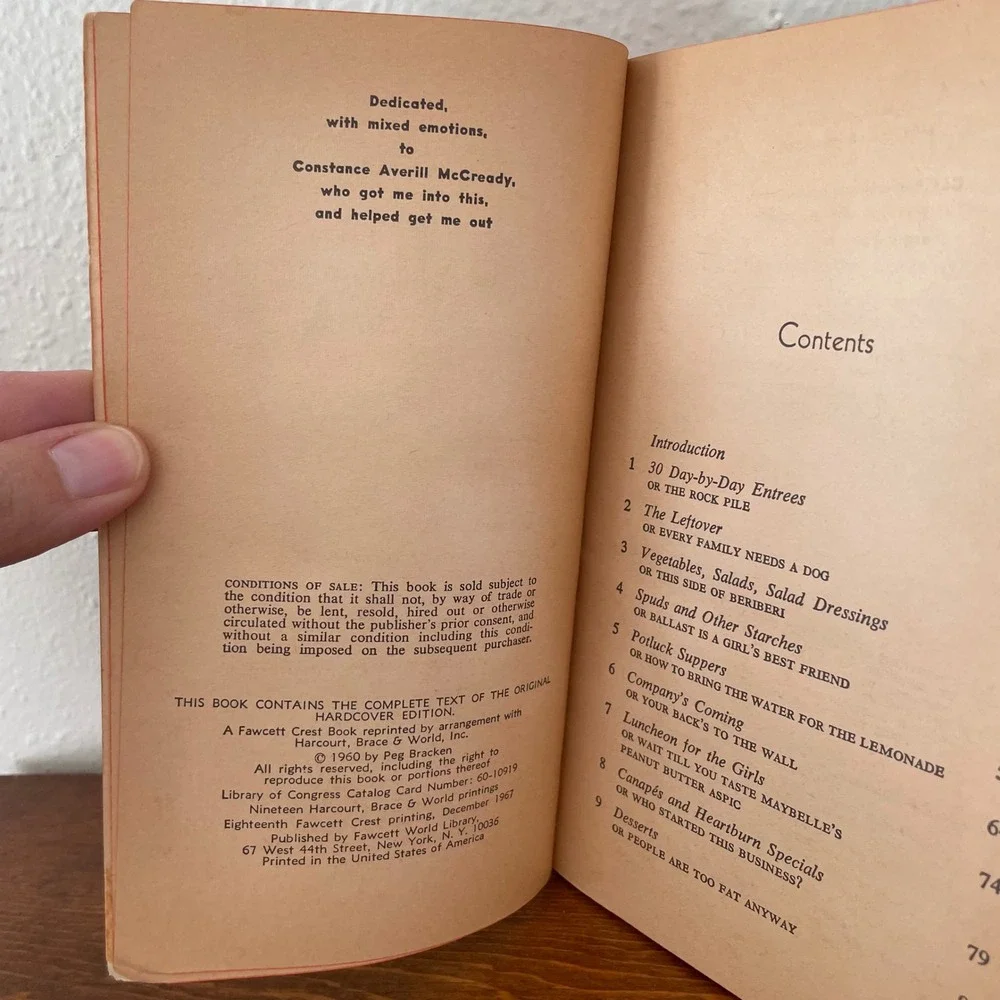 1960 The I Hate to Cook Book by‎ Peg Bracken HC DJ Illustrated by Hilary Knight